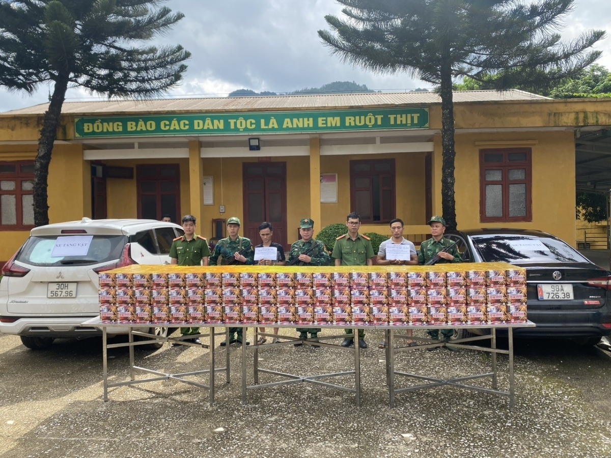Vụ vận chuyển 460 kg pháo hoa nổ bị phát hiện, bắt giữ