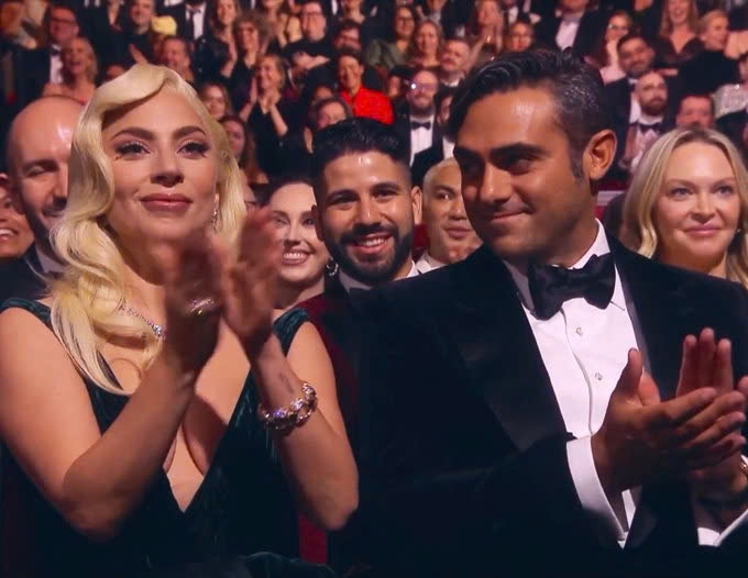 Lady Gaga và bạn trai tại lễ trao giải BAFTA năm 2022.