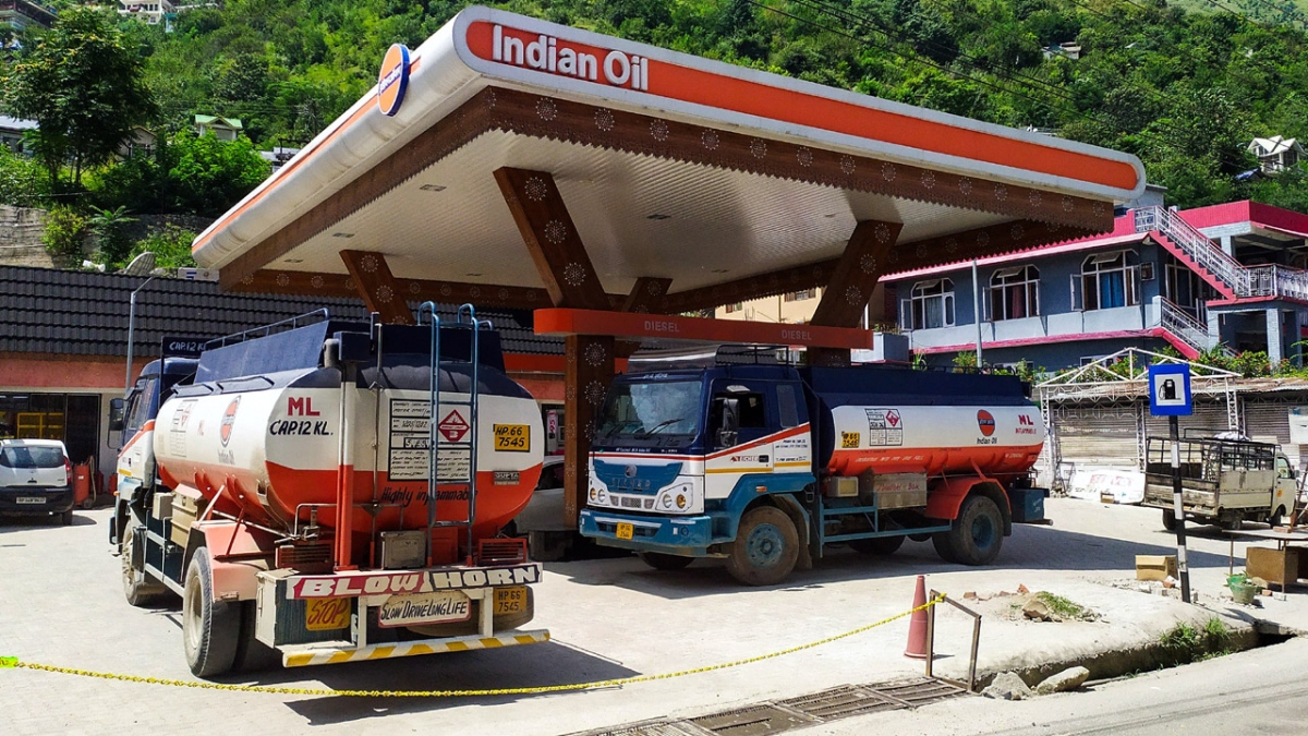 Ấn Độ được dự báo sẽ đóng góp lớn vào tăng trưởng nhu cầu dầu mỏ trong gần 30 năm tới -
Ảnh minh họa: ANI