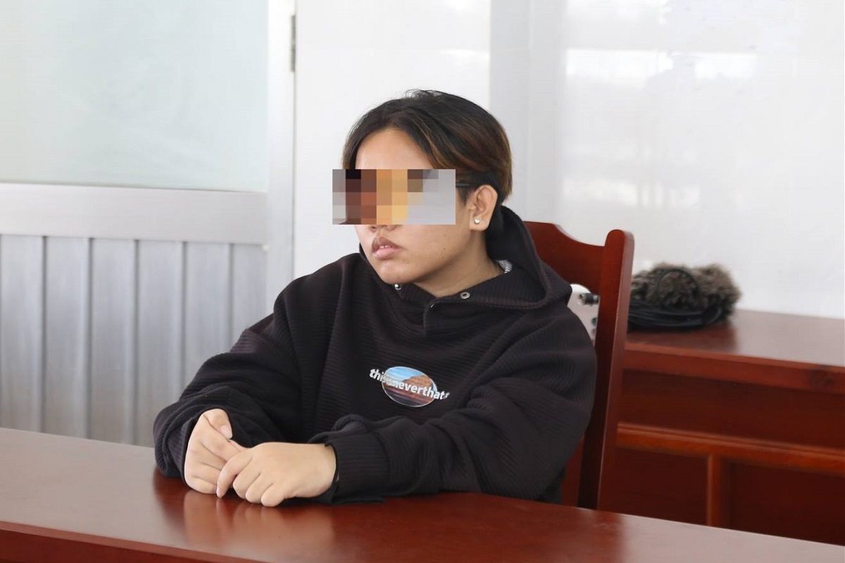 Chị T.H tại cơ quan công an