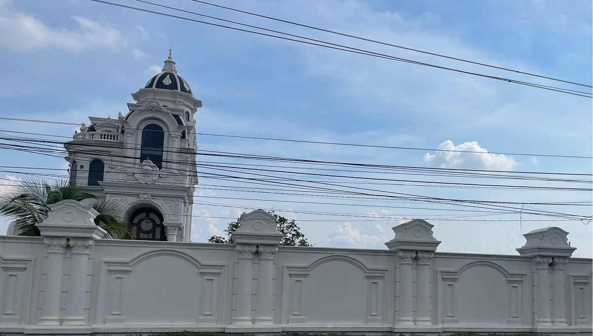 Căn biệt thự rộng hàng trăm mét vuông xây dựng không phép trên đất nông nghiệp.