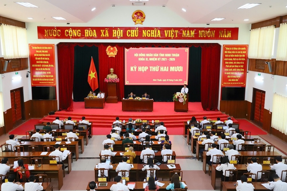 Toàn cảnh kỳ họp. Ảnh: B.H 