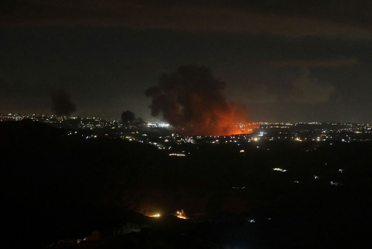 Israel không kích Hezbollah hôm 21/9. Ảnh: CNN