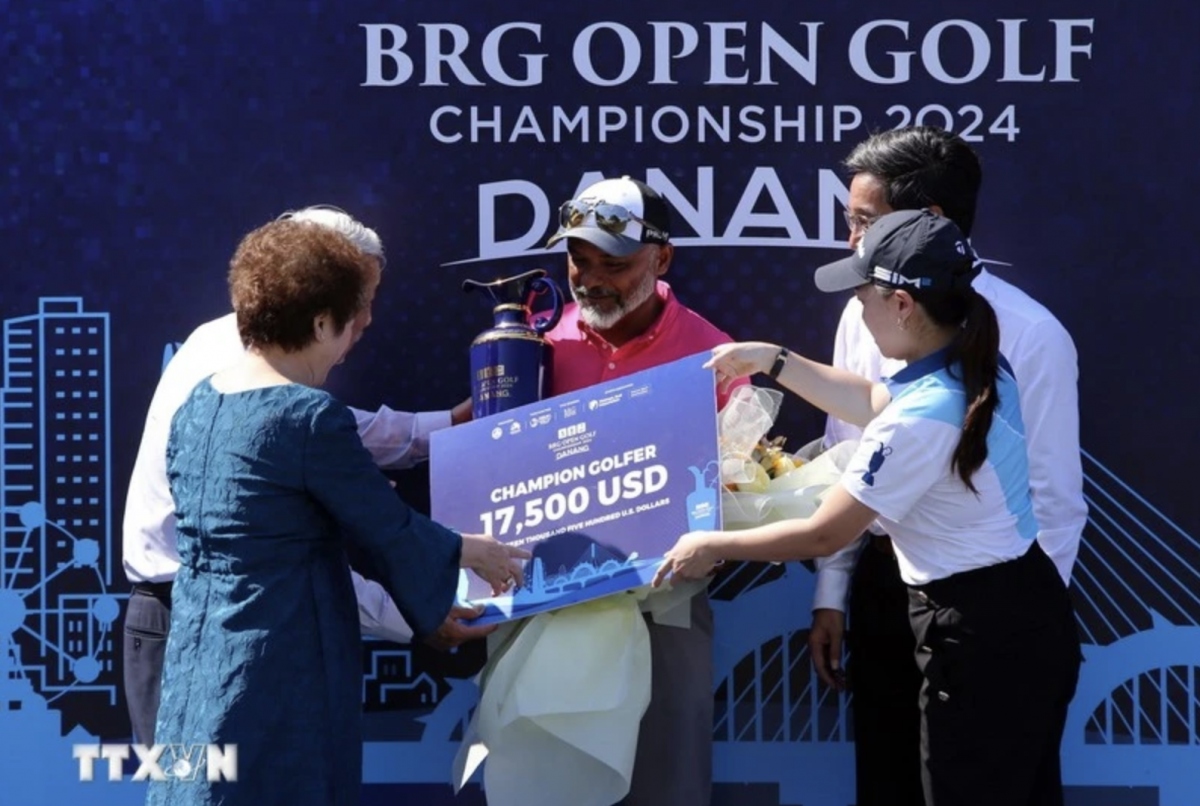 Indian golfer Rahil Gangjee wins victory at the BRG Open Golf Championship Danang 2024. (Photo: VNA)