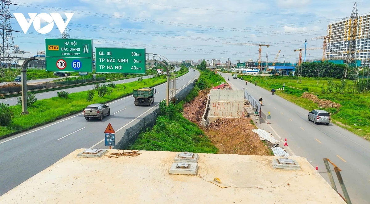 UBND tỉnh Bắc Giang tổ chức cấm phương tiện giao thông từ 22 giờ 00 phút ngày 26/09/2024 đến 05 giờ 00 phút ngày 28/09/2024.