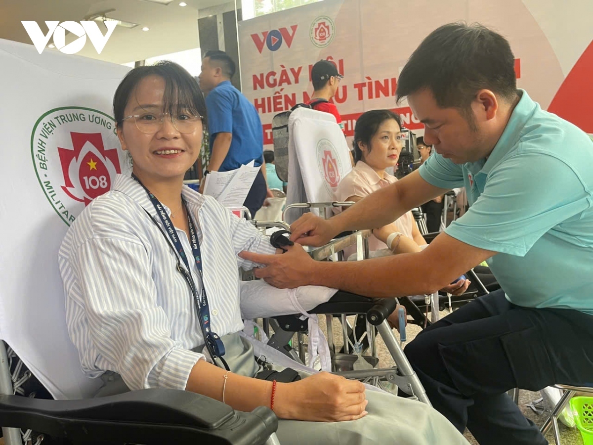 A VOV staff member says that she feels happy that her blood will go onto help saving patients.