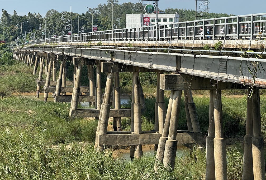 Cầu Trà Khúc 1 