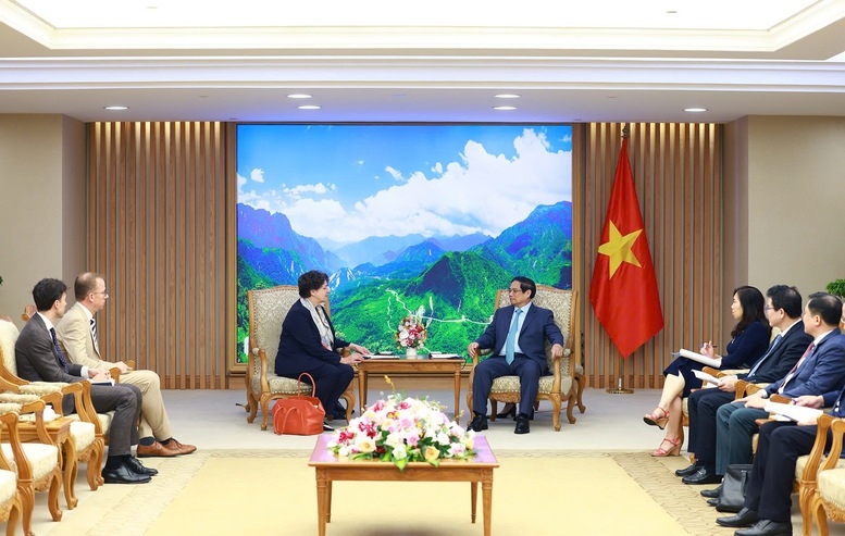 Thủ tướng Phạm Minh Chính đánh giá cao việc chính quyền Đức tạo điều kiện cho cộng đồng người Việt Nam sinh sống và làm việc ổn định tại Đức. Ảnh: VGP/Nhật Bắc