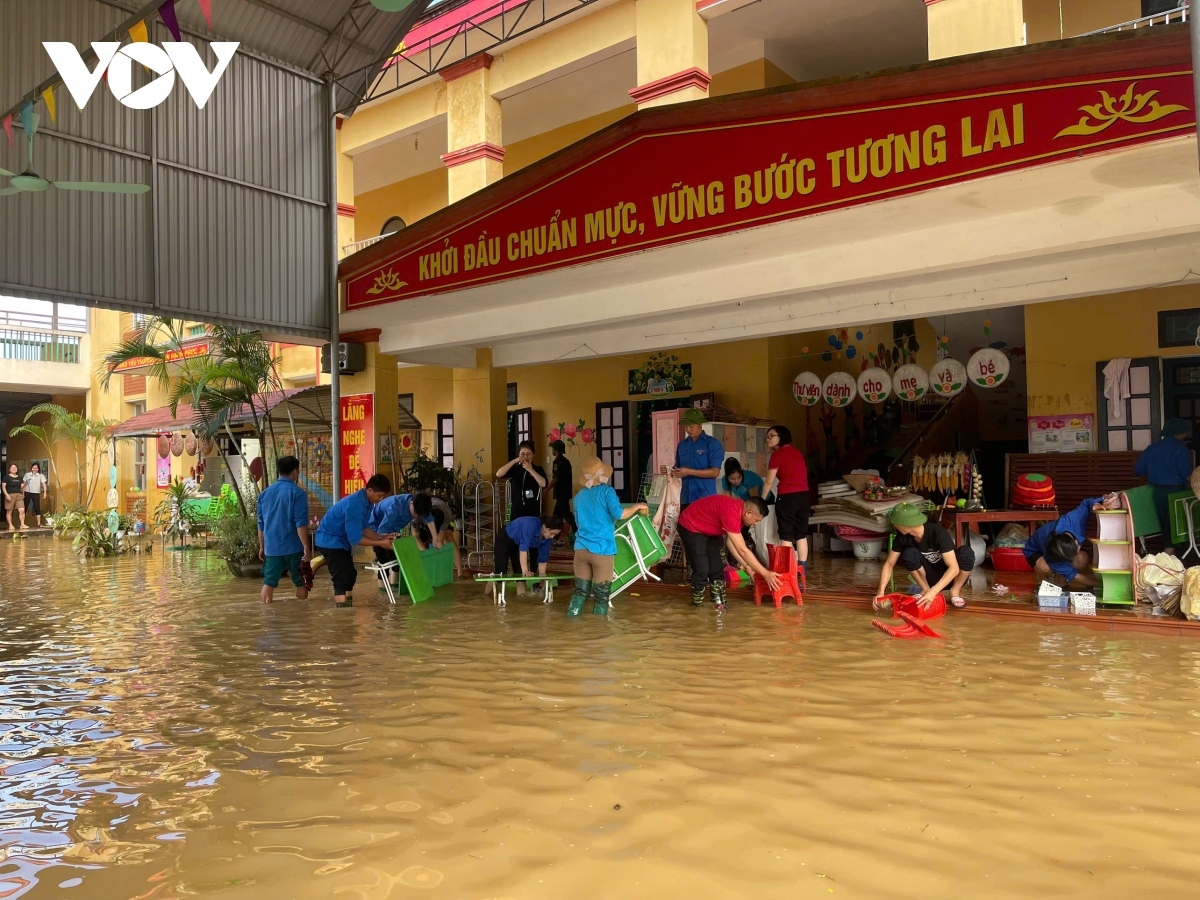 Bão số 3 cùng hoàn lưu gây mưa lớn, ngập lụt, sạt lở, tổn hại nặng nề cả về người và tài sản của ngành giáo dục (Ảnh minh họa)