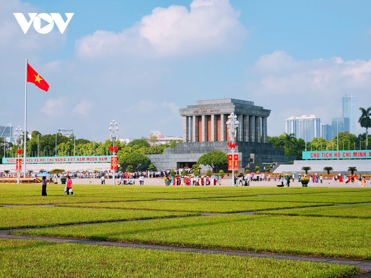 President Ho Chi Minh devoted his entire life to fight for the cause of national independence and freedom.