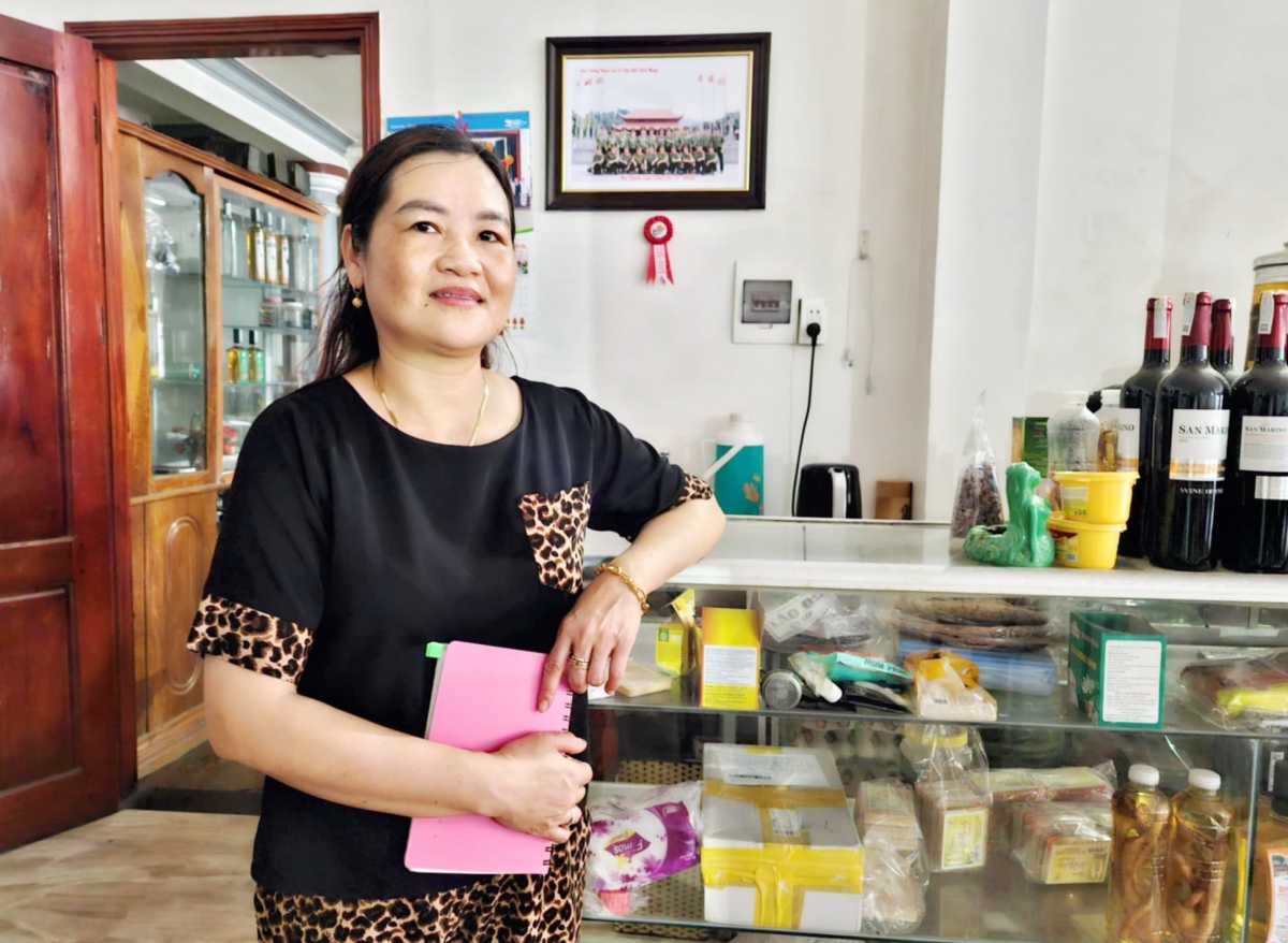 Bà Nguyễn Thị Thuỳ kinh doanh nhà hàng, mở rộng sản xuất, chăn nuôi, mỗi năm lãi hơn 600 triệu đồng.