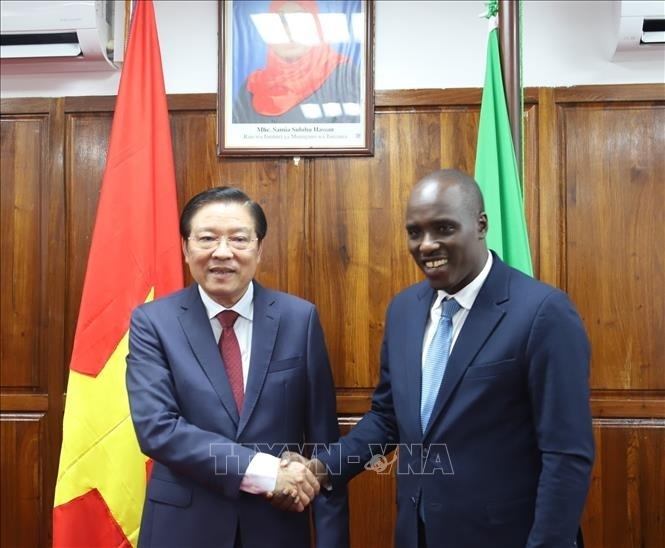 Trưởng Ban Nội chính Trung ương Phan Đình Trạc hội kiến Phó Thủ tướng Tanzania Doto Mashaka Biteko. Nguồn: TTXVN