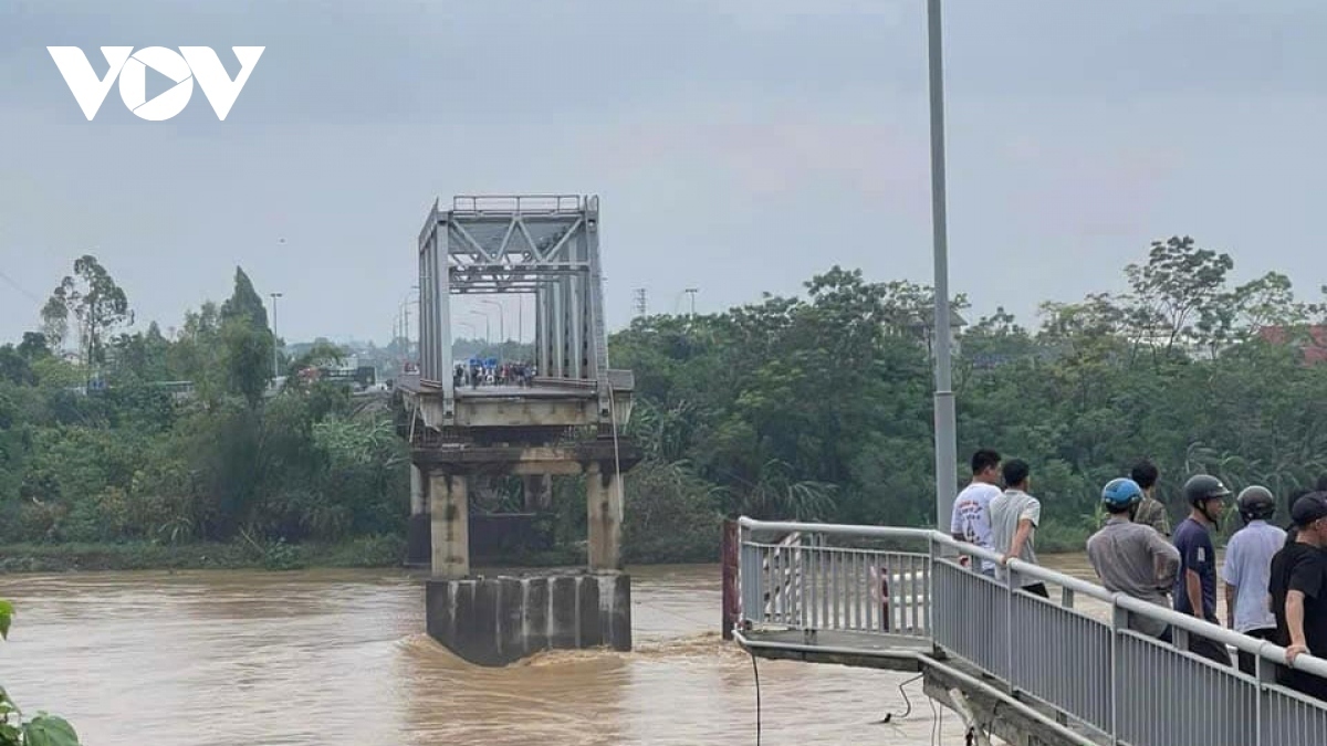 Phú Thọ đề xuất xử lý phần còn lại của cầu Phong Châu.