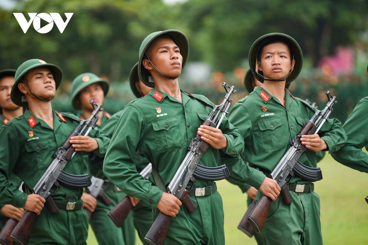 Cận cảnh buổi huấn luyện chiến đấu của Sư đoàn 325