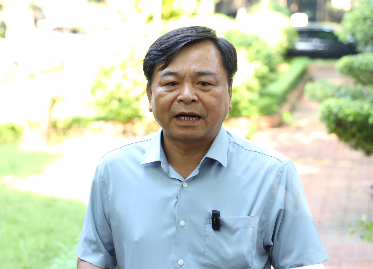 Thứ trưởng Nguyễn Hoàng Hiệp không chủ quan trước những hình thái thời tiết cực đoan, trước, trong và sau bão số 3
