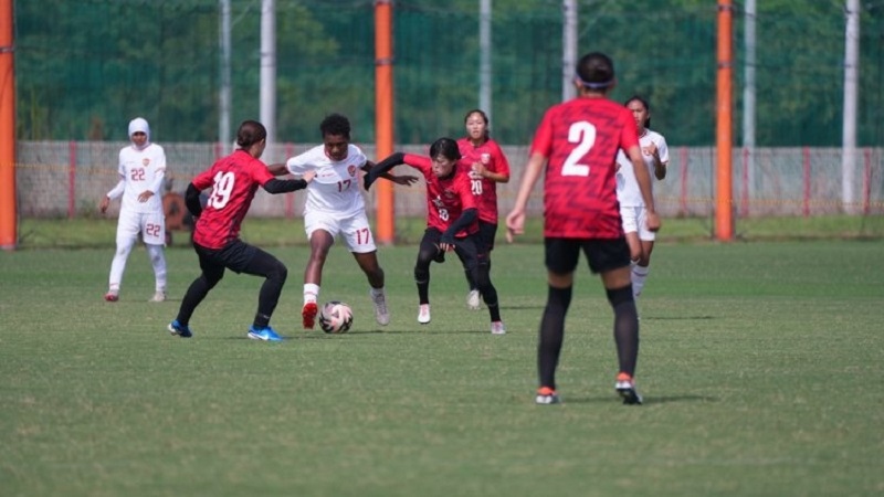 CLB nữ Urawa Reds thắng đậm ĐT nữ Indonesia 18-1. (Ảnh: Urawa Reds). 