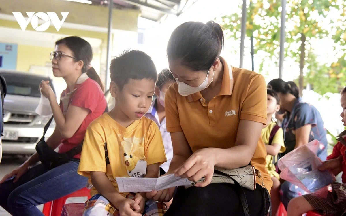 Statistics show that Hanoi has reported 17 cases of measles, with no fatalities, since the beginning of the year.