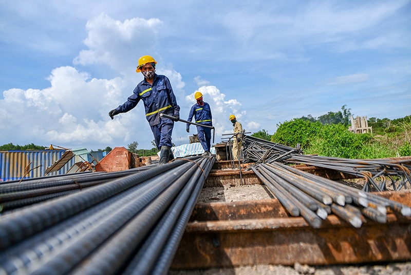 Giải ngân vốn đầu tư công của cả nước trong 3 quý vừa qua tiếp tục đạt thấp so với yêu cầu đặt ra (Ảnh minh họa: KT)