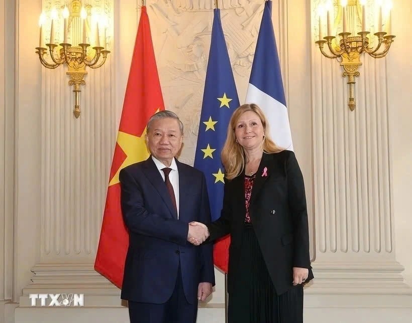 General Secretary and President To Lam meets with the President of the French National Assembly, the President of the French Senate, the National Secretary of the French Communist Party, and the leadership of the France-Vietnam Friendship Association.