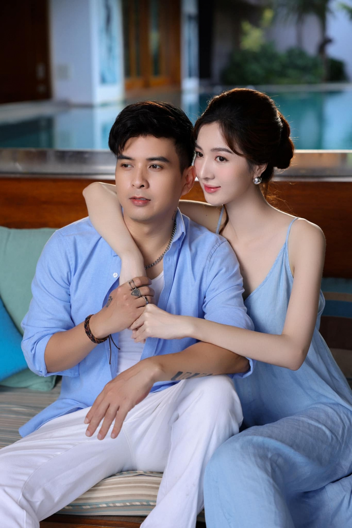 Cặp đôi tổ chức lễ ăn hỏi ở quê nhà gái, sau đó đăng ký kết hôn. Hồ Quang Hiếu từng chia sẻ cả hai có sự đồng điệu từ tâm hồn đến cách sống nên nhanh chóng quyết định tiến đến hôn nhân và dự định sớm sinh con. Hồ Quang Hiếu và Tuệ Như lên kế hoạch có con trước rồi mới làm đám cưới sau.