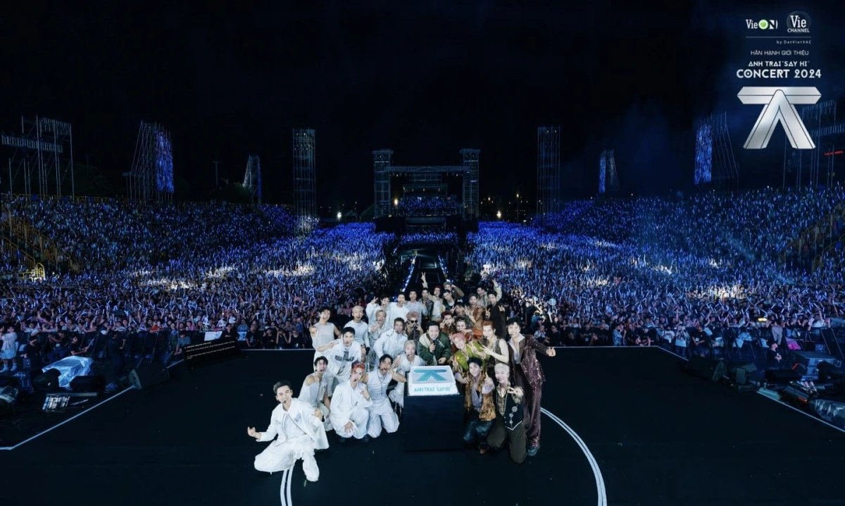 Đêm thứ hai của concert Anh trai “say hi”