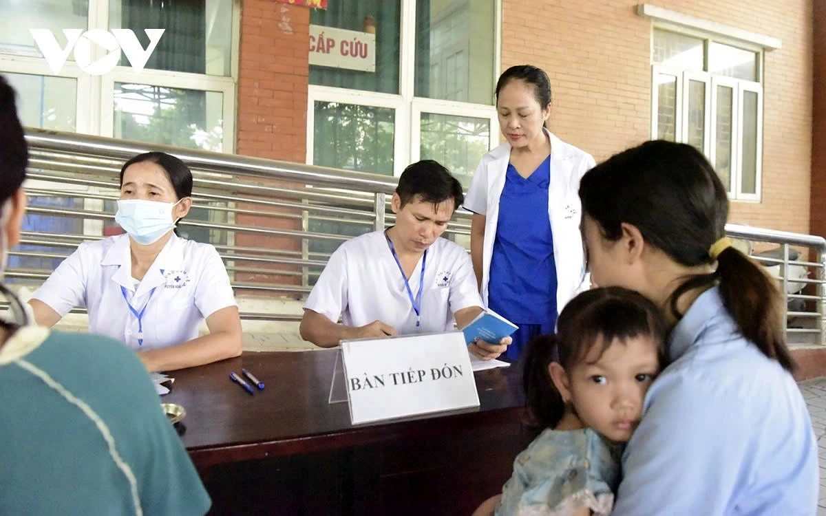 “We have enhanced communication campaigns to ensure that no child eligible for vaccination is missed,” says Hoang Thi Thanh, deputy director of the hoai Duc District Medical Centre.