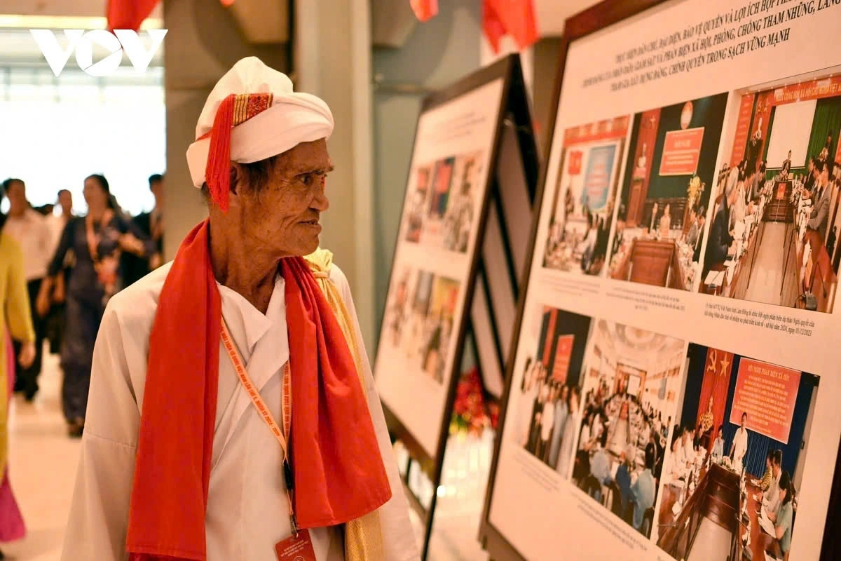With its rich history, the Vietnam Fatherland Front takes pride in its mission, affirming its role and position as a political alliance and voluntary union of political, socio-political, and social organizations, and outstanding individuals from various classes, social strata, ethnic groups, religions, and Vietnamese citizens living abroad.
