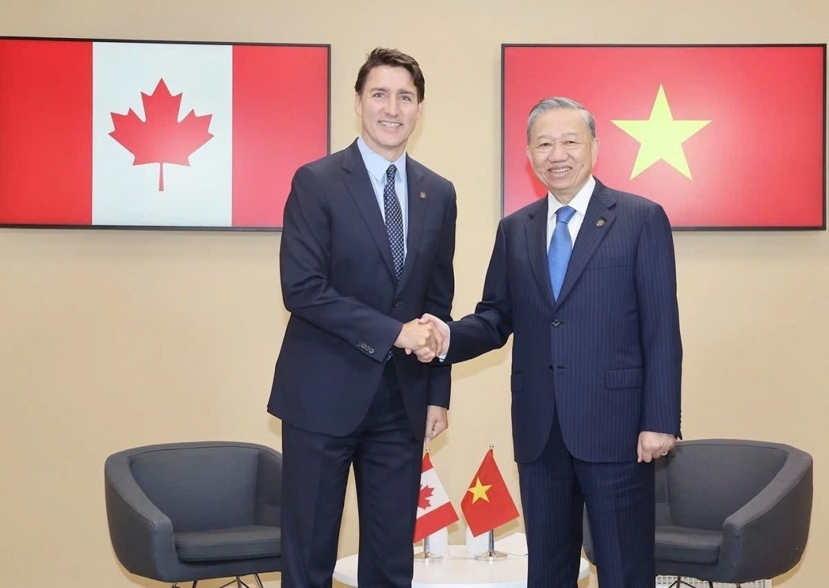 On the same day, General Secretary and President To Lam holds bilateral meetings with leaders of Canada, Belgium, Switzerland, Laos, Cambodia, Mauritania various countries. Meeting with Canadian Prime Minister Justin Trudeau, To Lam affirms that Vietnam values its comprehensive partnership with Canada on the basis of mutual benefit and trust, contributing to the maintenance of peace, stability, and development regionally and globally. (Photo:VNA)