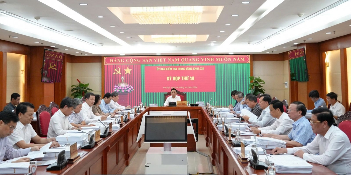 Kỳ thứ 49 của Ủy ban Kiểm tra Trung ương