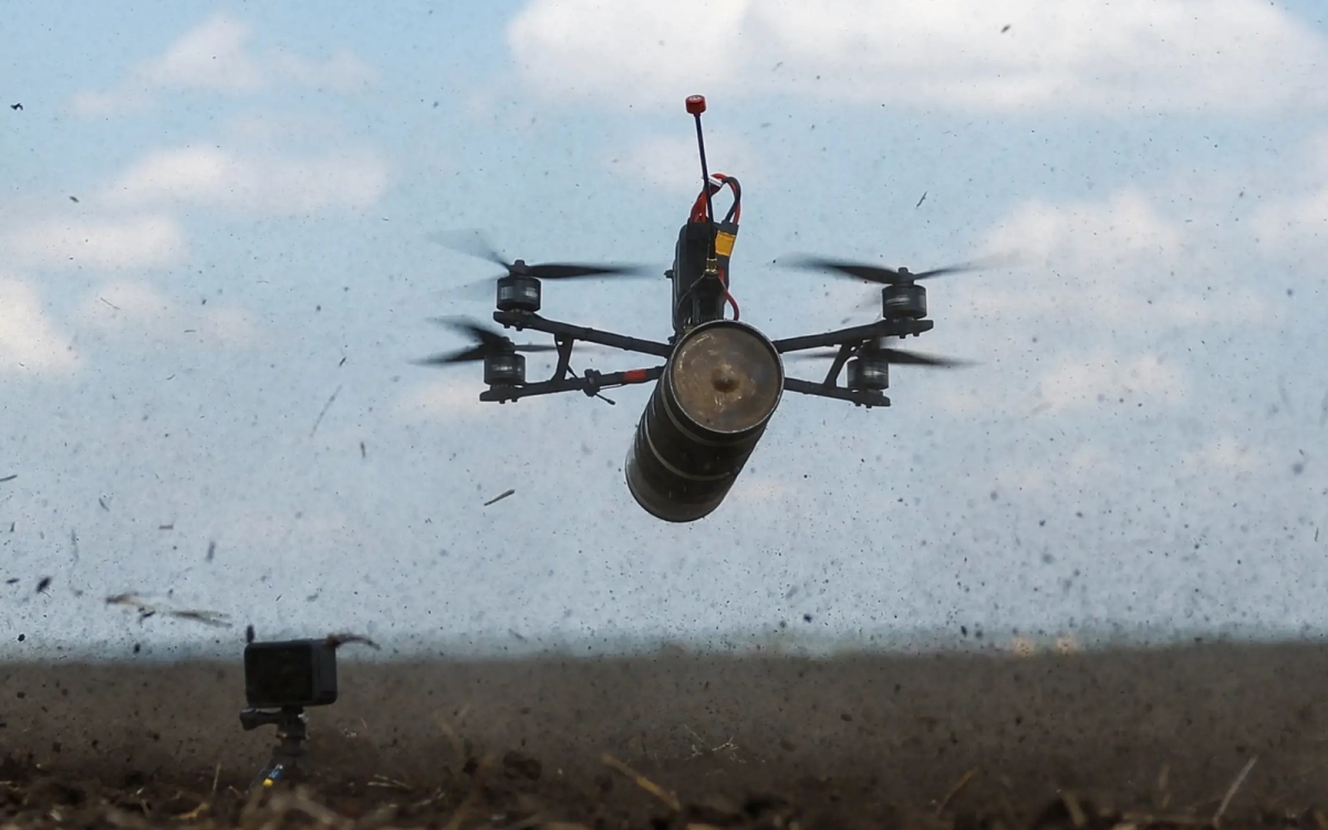 Một loại UAV FPV của Ukraine. Ảnh: Reuters.
