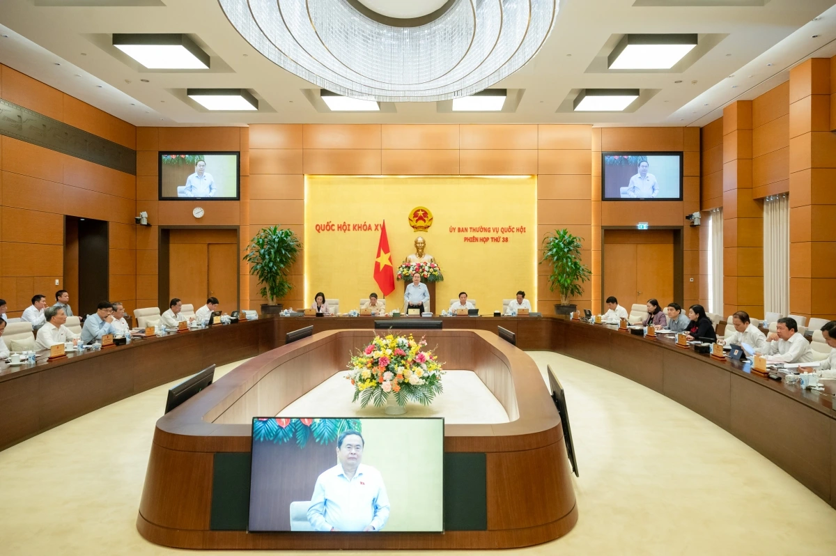 Một phiên họp của Ủy ban Thường vụ Quốc hội