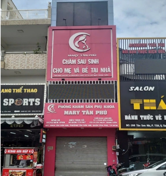 Đoàn thanh tra phát hiện nhiều sai phạm tại phòng khám này (Ảnh Sở Y tế) 