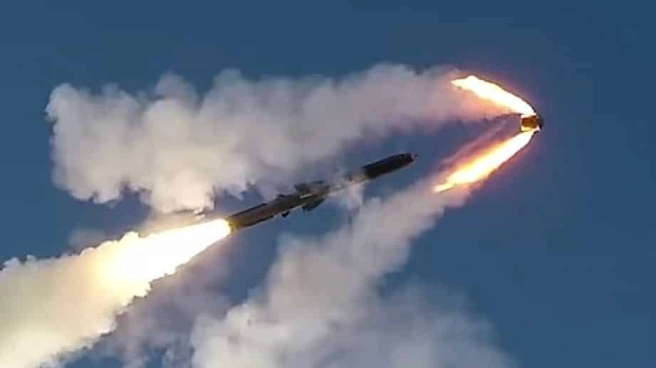 Tên lửa P-800 (Ảnh: Sputnik)