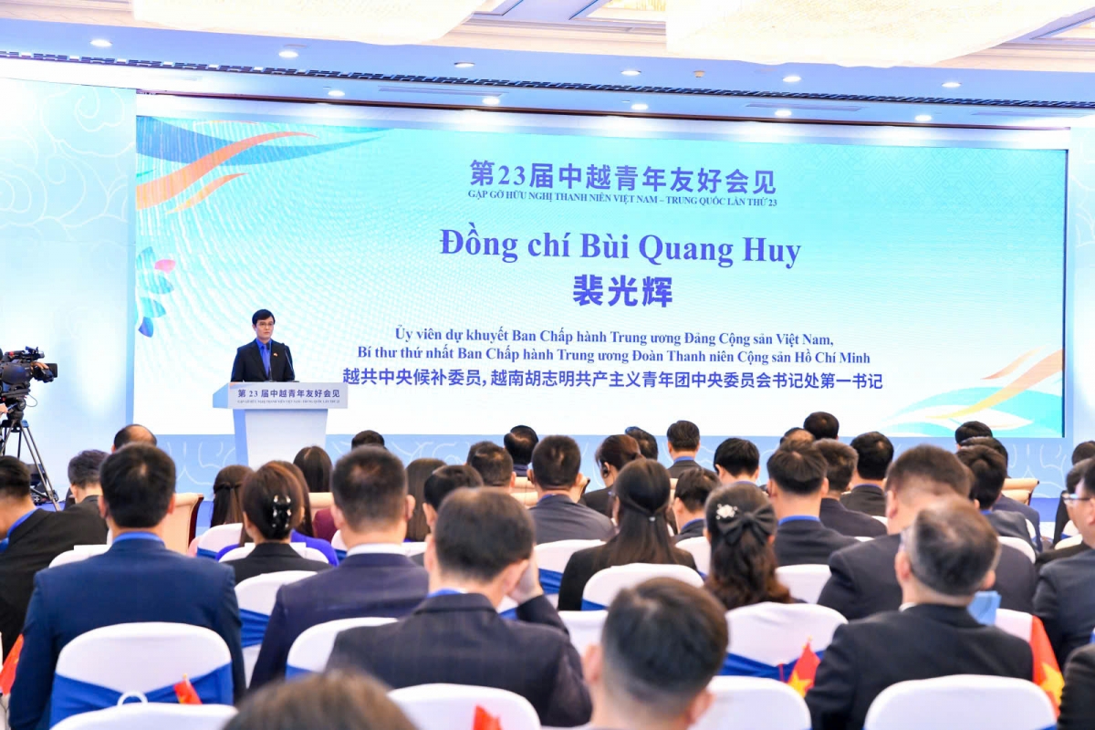 Bí thư thứ nhất Trung ương Đoàn Bùi Quang Huy phát biểu tại lễ khai mạc
