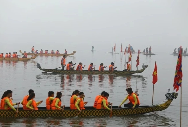 Hanoi Open Dragon Boat Race 2024 will be held at West Lake on October 13