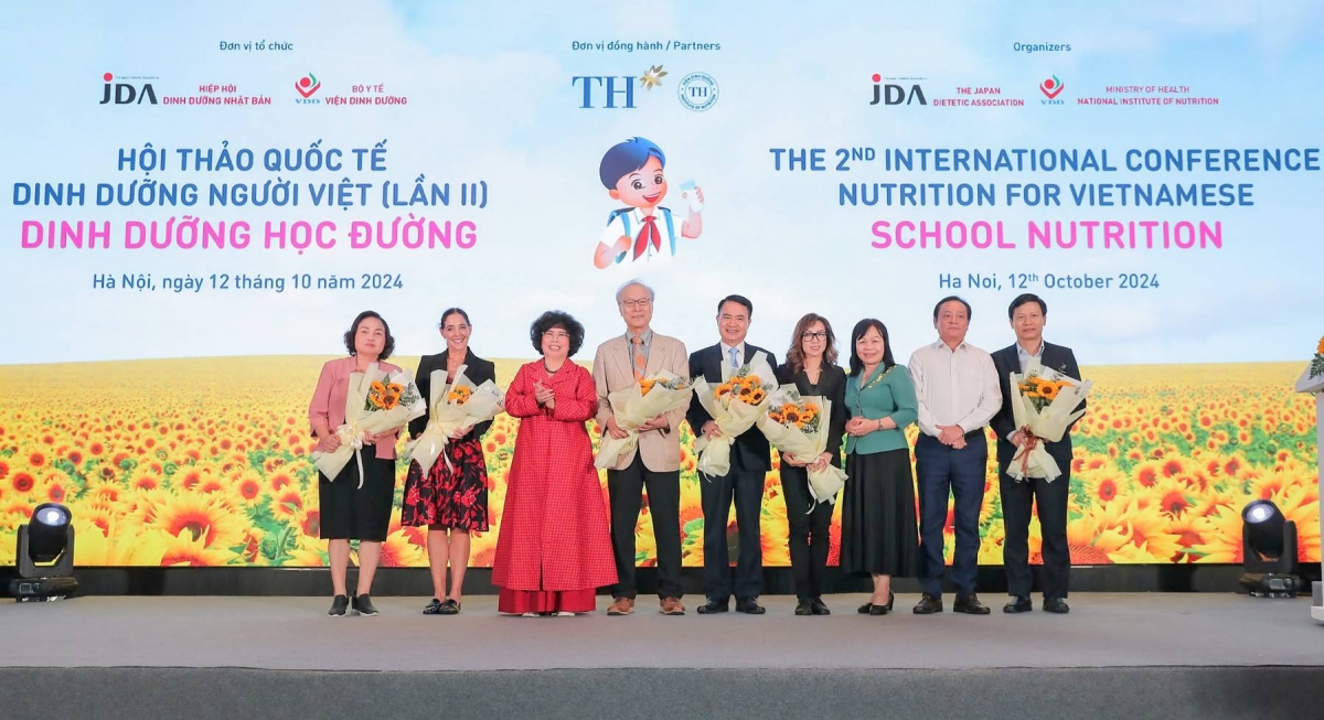 Các diễn giả tại hội thảo