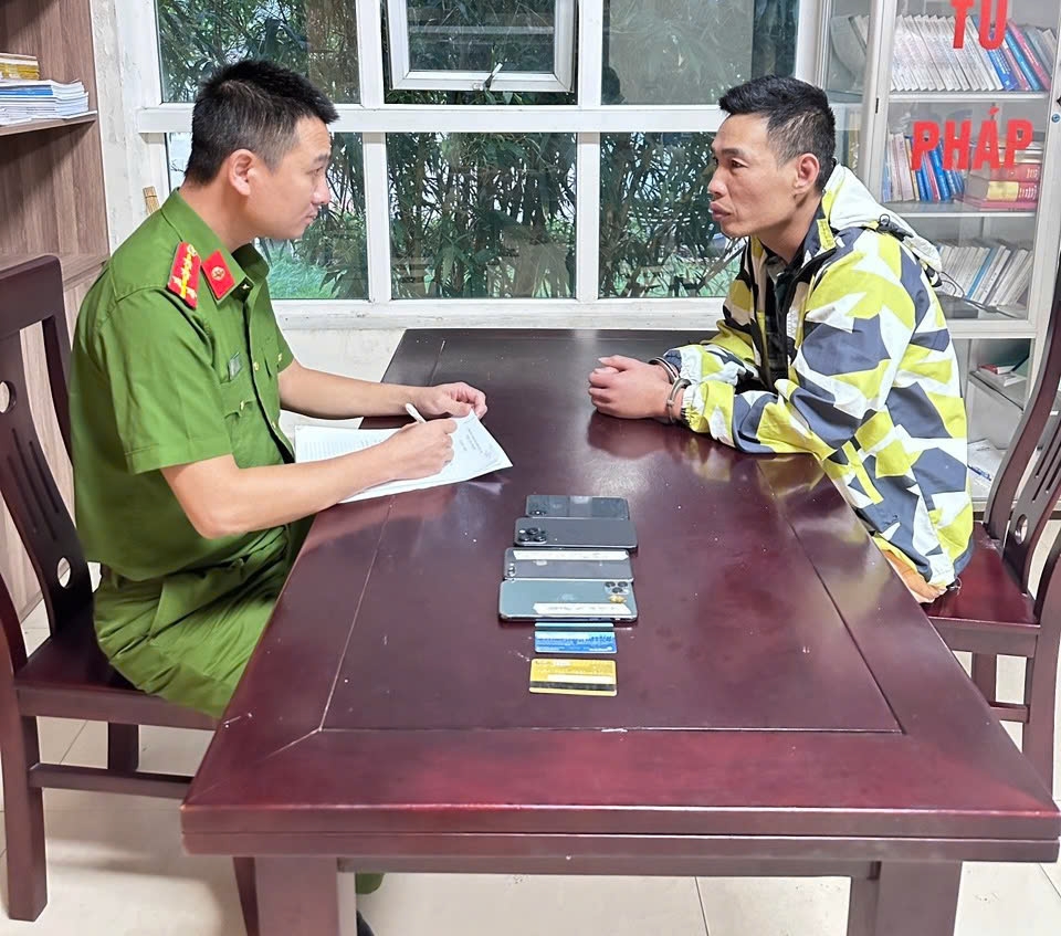 Cơ quan Công an lấy lời khai Ngô Quang Duy