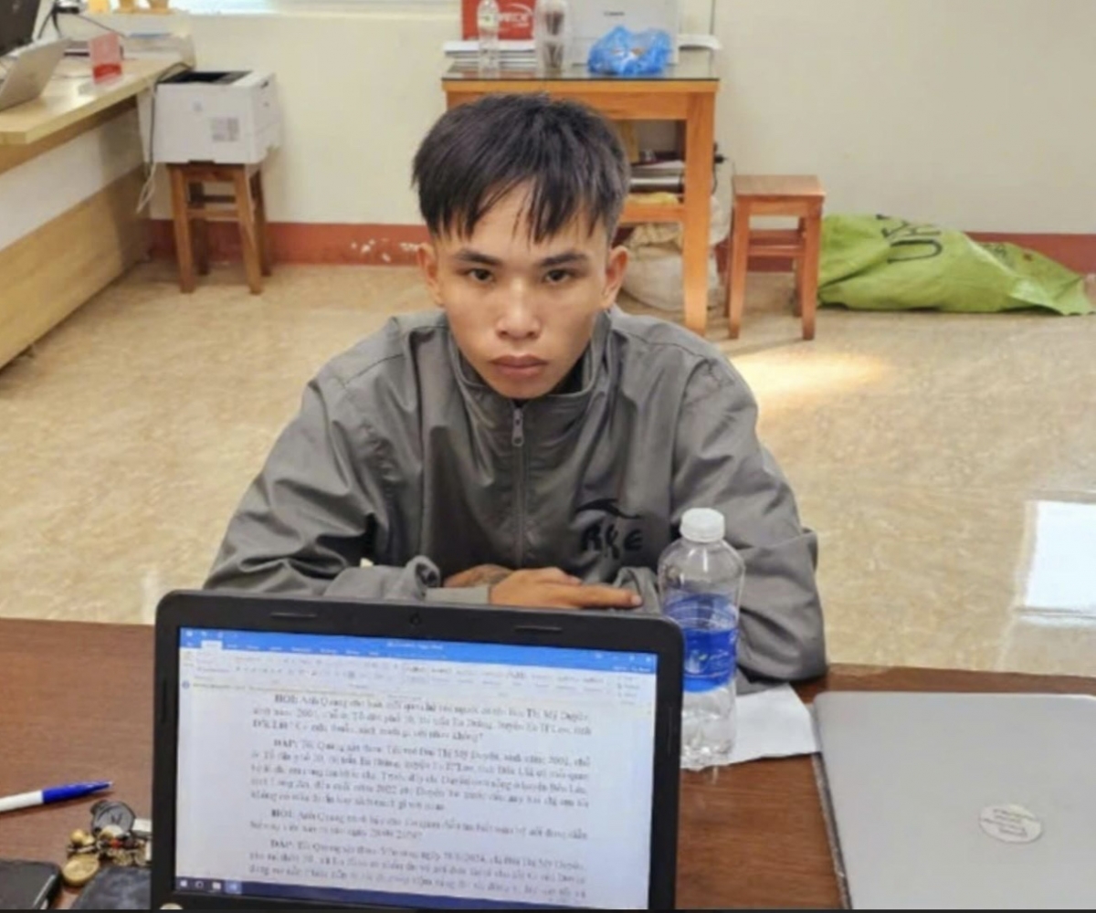 Đối tượng Bùi Văn Quang. 