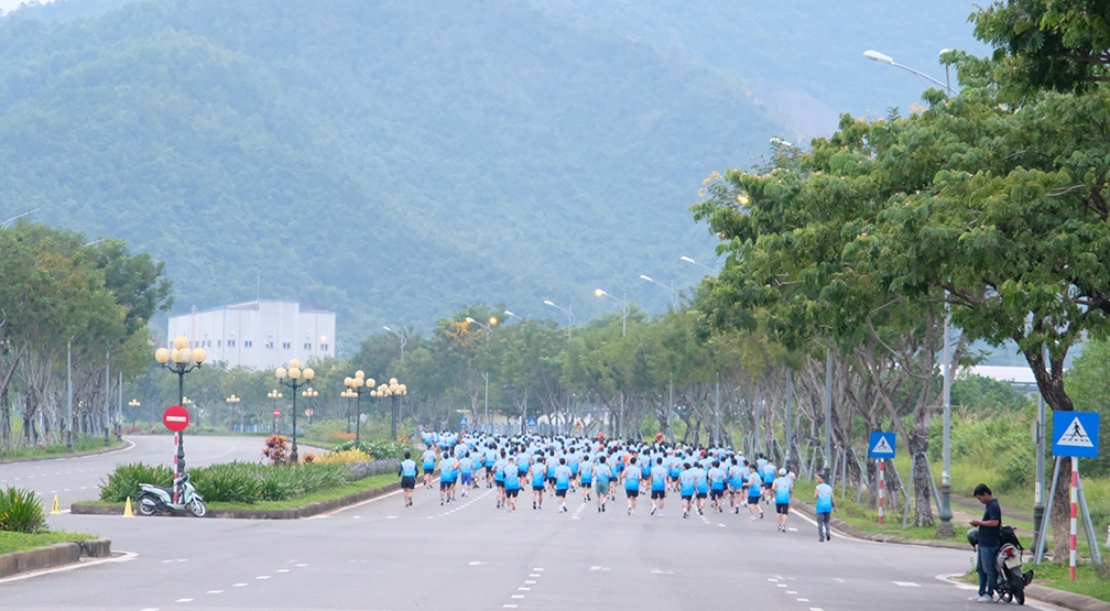 Đường chạy trong nội bộ Ban quản lý Khu công nghệ cao và các khu công nghiệp Đà Nẵng