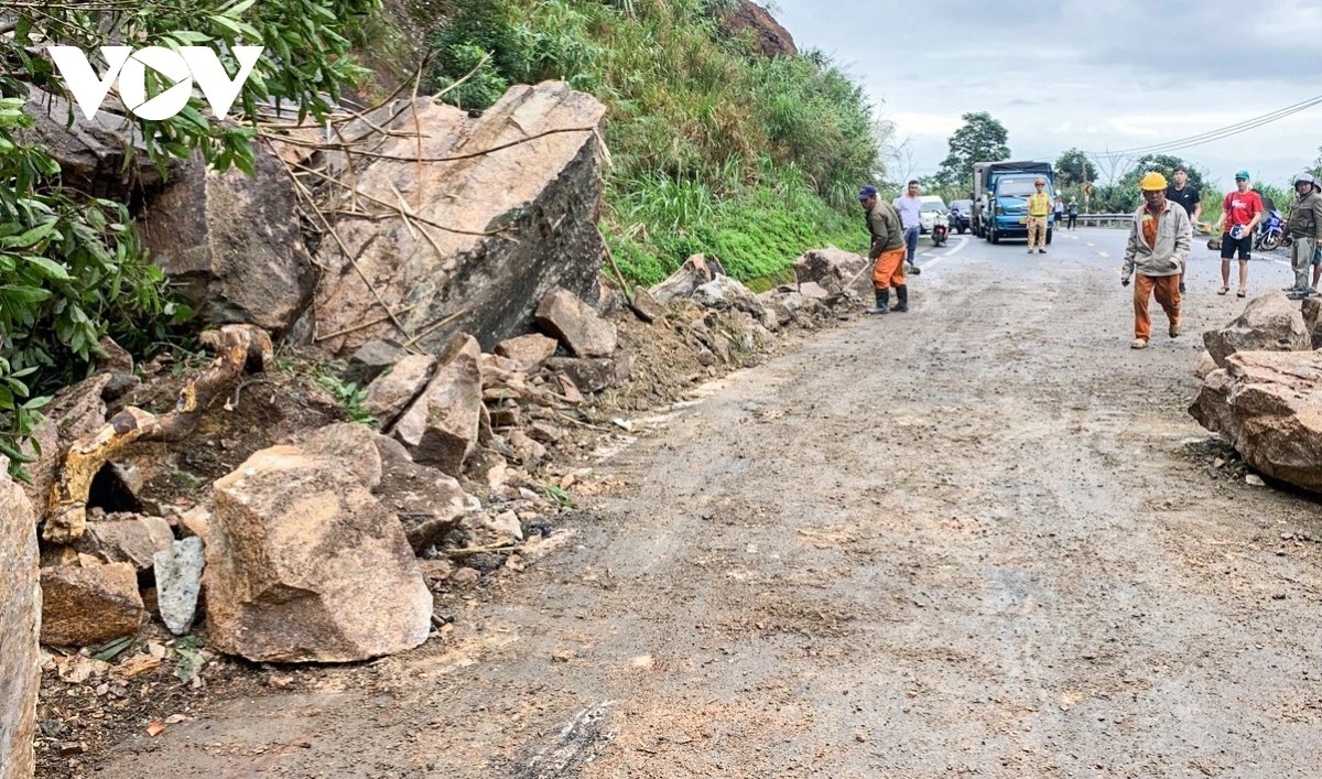 Quốc lộ 27C nối Nha Trang- Đà Lạt thường xuyên sạt lở vào mùa mưa