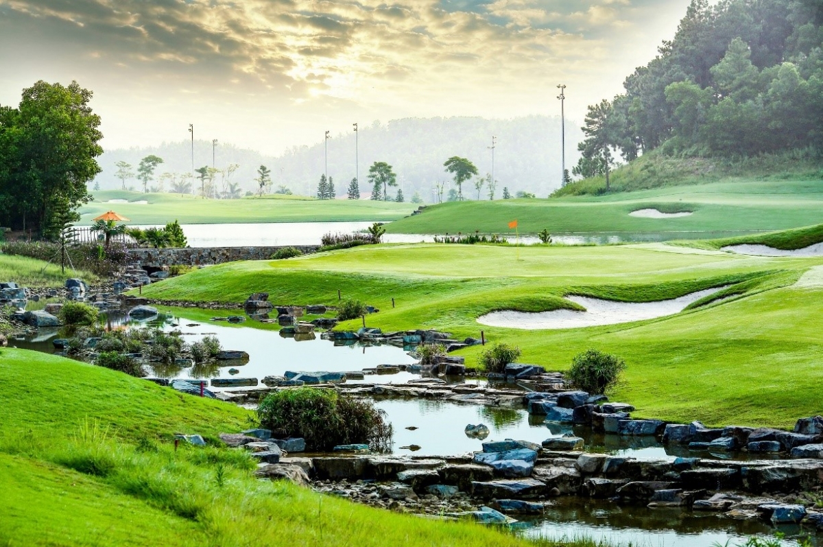 Legend Hill Country Club is the first golf course in Vietnam designed by Nicklaus Design.