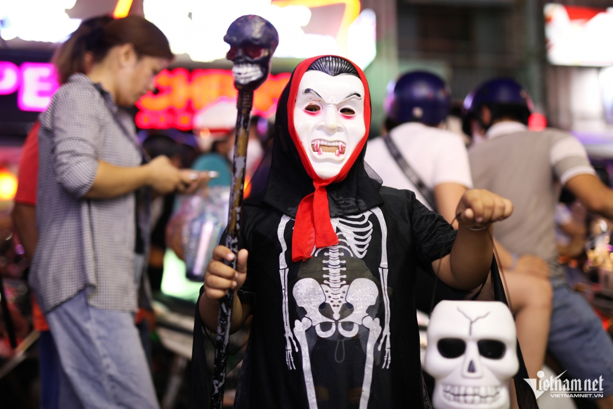 Youngsters get very excited about the arrival of Halloween.