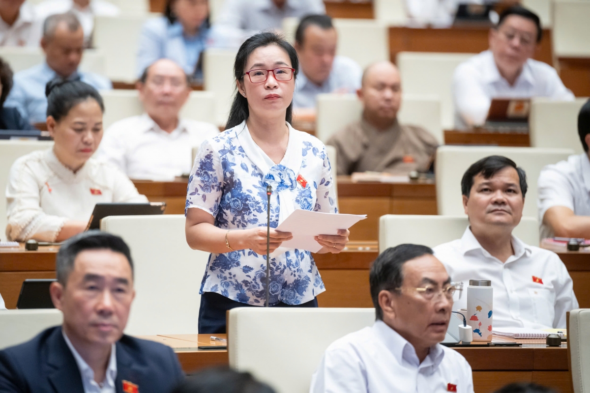 Đại biểu Trần Thị Thu Hằng, đoàn Đắk Nông. (Ảnh: Quốc hội)