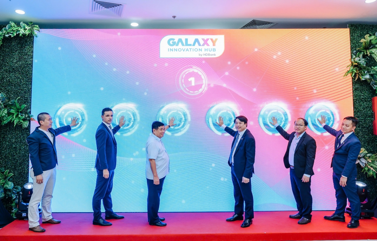 Lễ khai trương Trung tâm Đổi mới Sáng tạo Galaxy Innovation Hub miền Bắc với sự tham dự của Bộ trưởng Bộ Kế hoạch &amp; Đầu tư Nguyễn Chí Dũng