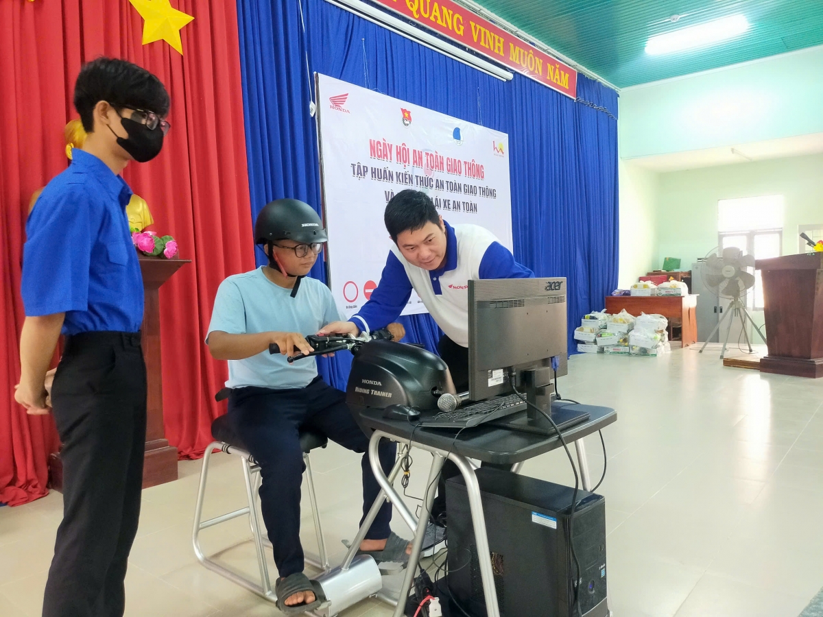 HEAD Hoài Minh 4 tích cực đào tạo ATGT trong Quý 3/2024