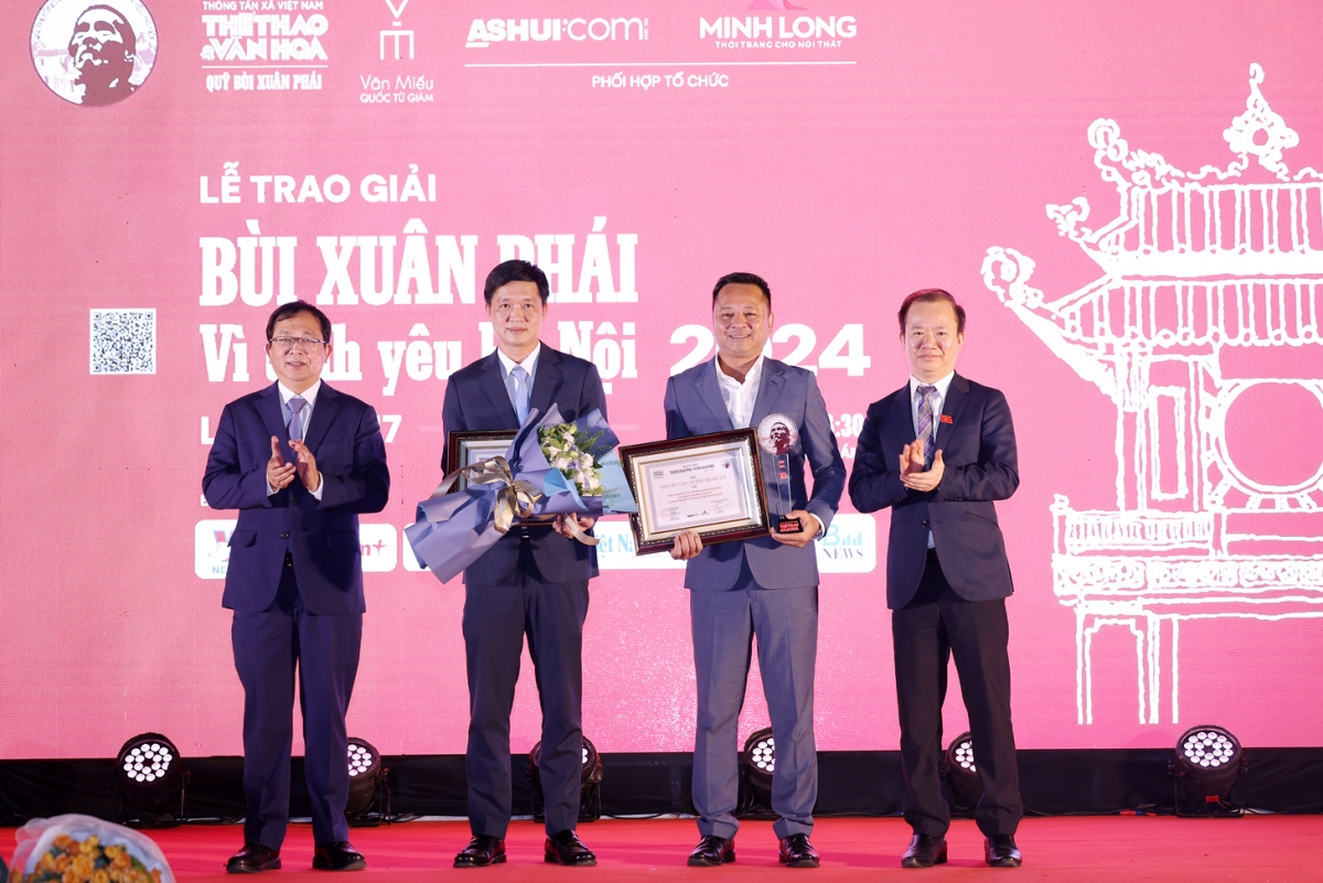 Giải việc làm thuộc về Quảng bá du lịch Hà Nội qua MV Going Home của nghệ sĩ saxophone Kenny G do báo Nhân dân và IB Group Việt Nam thực hiện