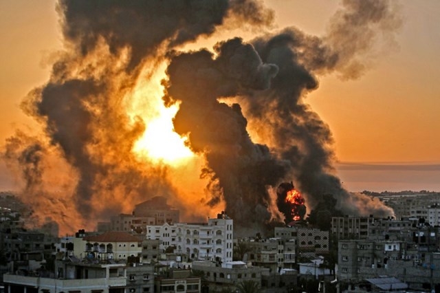 Xung đột Gaza ngày càng leo thang. Ảnh: Reuters
