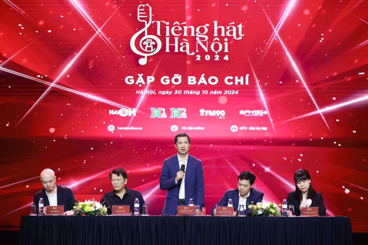 Nhà báo Nguyễn Kim Khiêm, Tổng Giám đốc - Tổng Biên tập Đài PT-TH Hà Nội, Trưởng BTC thông tin về cuộc thi