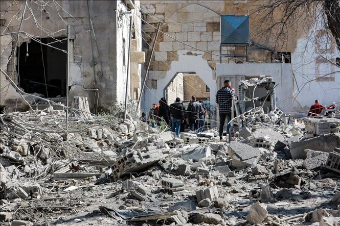 Những toà nhà bị hư hại sau các vụ không kích của Israel xuống thủ đô Damascus, Syria ngày 19/2/2023. (Ảnh minh họa: THX/TTXVN)