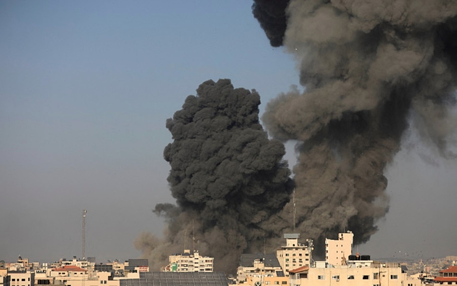 Khói lửa xung đột tại Gaza. Ảnh: Reuters.